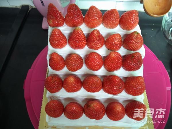 草莓水果蛋糕的做法 草莓水果蛋糕做法大全 草莓水果蛋糕怎么做？的相关图片